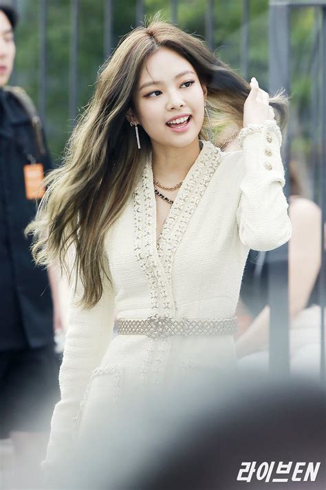 Explore the newest necklaces on the chanel website, featuring the latest styles and looks, made with the quality craftsmanship of the house of chanel. JENNIE at the Chanel's Mademoiselle Privé Exhibition Event