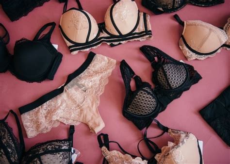 How To Buy Lingerie For Your Wife Or Girlfriend The Lingerie Fox