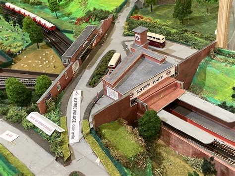 The Northern Line Now Extends Beyond Edgware In This Glorious Model
