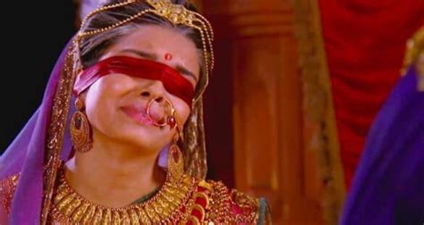 Why Gandhari S Decision To Blindfold Herself Was Wrong