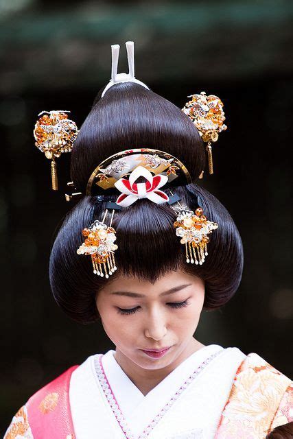 hanayome coiffure de marie japonaise hair ornaments japanese hairstyle japanese bride