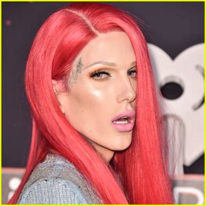 Jeffree Star Goes Viral After Posting Provocative Photo With Mystery