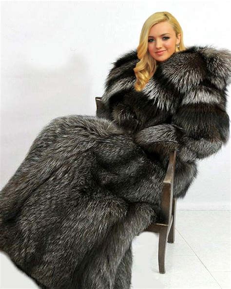 peyton list in silver fox fur fur fashion fur coat fox fur