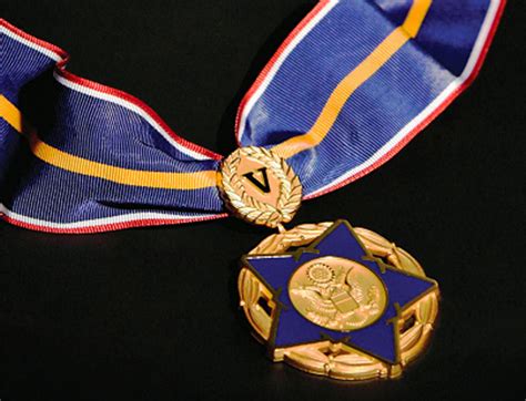 Calling Public Safety Officer Medal Of Valor And Astors Govt Award