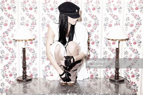 Dancer Sofia Boutella Poses At A Portrait Session In Paris 2010 News Photo Getty Images