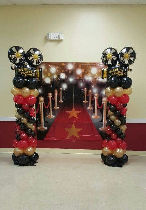 Red carpet for party games s. Balloon columns, hollywood theme, sweet 16 , #balloon # ...