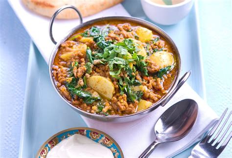 A wonderfully flexible ingredient, mince is the basis of a whole host of family favourites. Potato & beef curry | Recipe (With images) | Minced beef ...