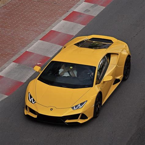 Lamborghini Huracán Evo 9gag