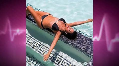 Kris Jenner Flaunts Bikini Body Hot Or Not The Hollywood Gossip