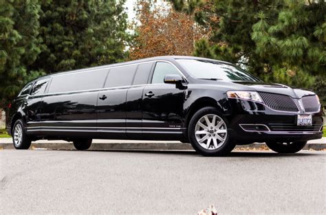 Lincoln Stretch Limo Elite Limo
