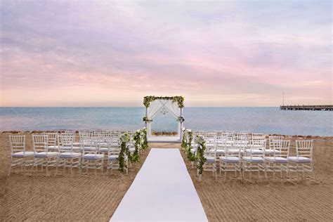 20 Best Beach Wedding Venues In The Us