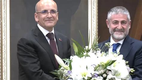 Bakan Mehmet Şimşek görevi Nureddin Nebatiden devraldı Kuzey24