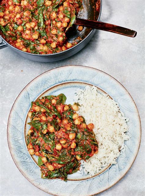 Meera Sodhas Spinach Tomato And Chickpea Curry Recipe Curry