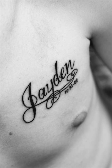 25 Catchy Name Tattoo Ideas And Designs The Xerxes