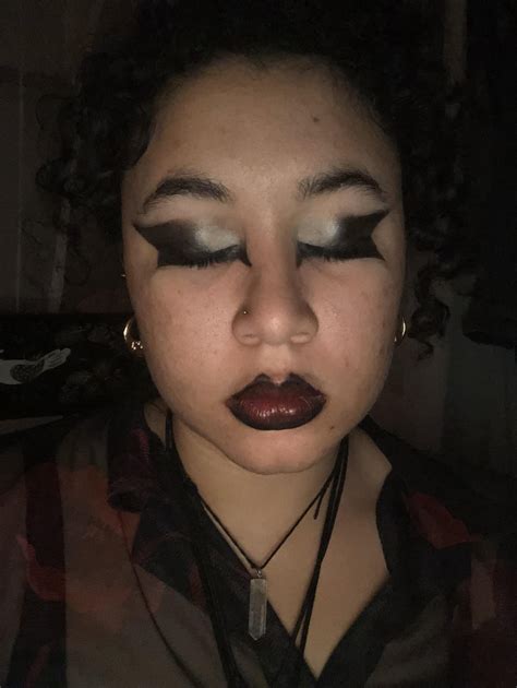 first time trad goth makeup r gothstyle
