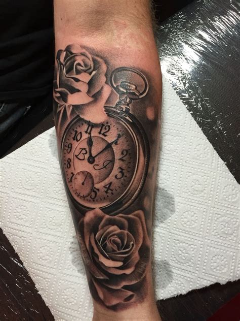 Design Rose And Clock Tattoo Stencil Tattoo Watch Tattoos Clock