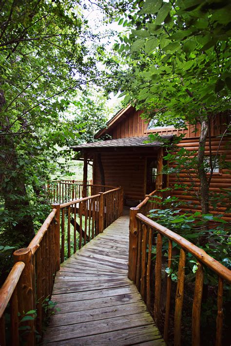 Enchanted forest resort is also convenient to nearby eureka springs, located just 2 miles north of town. Our Quick Trip to Eureka Springs - A Beautiful Mess