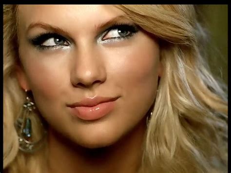 Pin By Elizabeth B On Beauty Taylor Swift Makeup Taylor Swift Taylor Swift Our Song