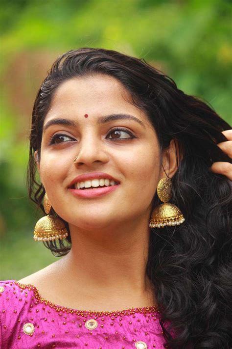 Nikhila Vimal Photos Beautiful Pics Of The New Age Mollywood Actress