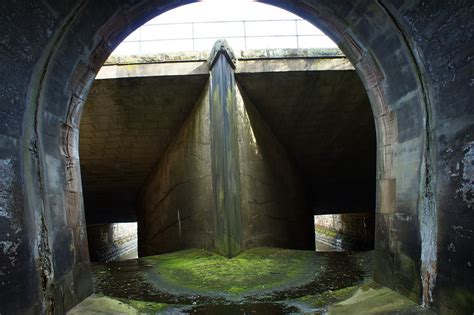 Derbyshire is a popular destination in the midlands region of england. Report - - Ladybower Reservoir, Derbyshire - April 2014 ...