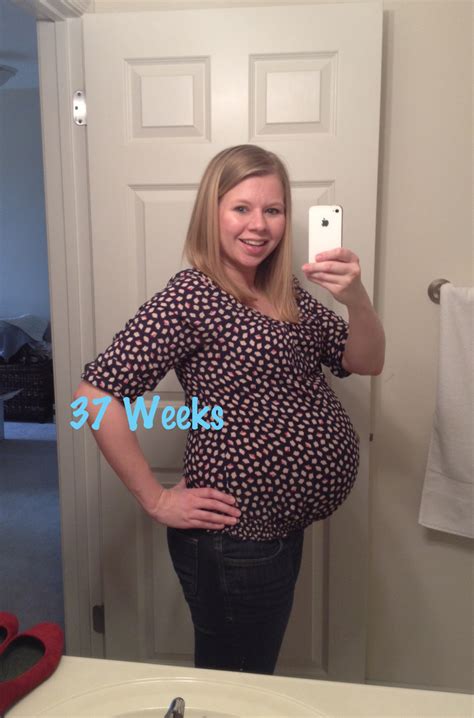 Pregnancy Week Update And Belly Pictures Modernly Morgan