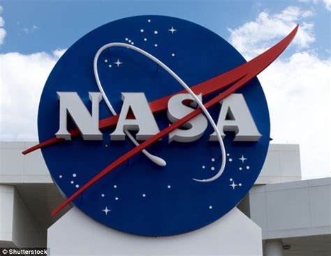 Woman Loses Her Nasa Internship Following A Profanity Laden Tweet Daily Mail Online