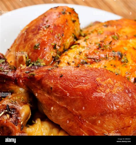 Whole Turkey Roast Hi Res Stock Photography And Images Alamy