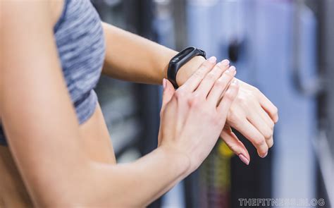 The 9 Best Small Fitness Trackers Of 2022