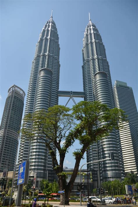 Petronas Towers Twin Towers Malaysia Kuala Lumpur Petronas