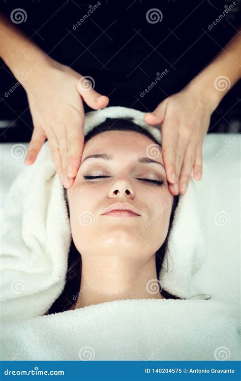 Facial Massage At Spa Stock Image Image Of Lying Medical 140204575