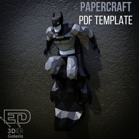 Batman Papercraft Design Avec Des Modèles Pdf à Construire à Etsy France