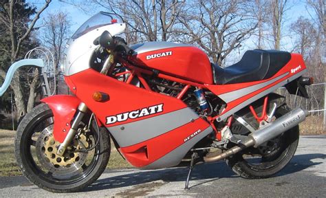 1990 Ducati 750 Sportwith Upsidedown Front Suspension And 17 Wheels