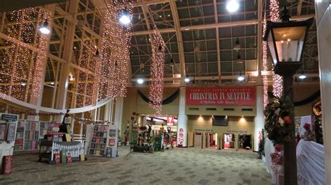 Local seattle, wa gifts listings and reviews. 2013 Christmas in Seattle Show at the WA State Convention ...