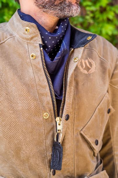 Rugged and strong, yet soft and comfortable to the touch, to keep you warm during winter. Janus Exclusive Vanson Motorcycle Jacket for Touring ...