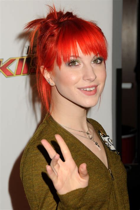 Hayley Williams Photo 5 Of 36 Pics Wallpaper Photo 313653 Theplace2