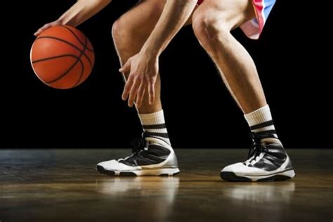 Pelajari Teknik Dasar Dribbling Dalam Permainan Bola Basket Malangpostid