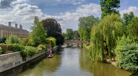 Historical Punting Tours Clayton Hotel Cambridge