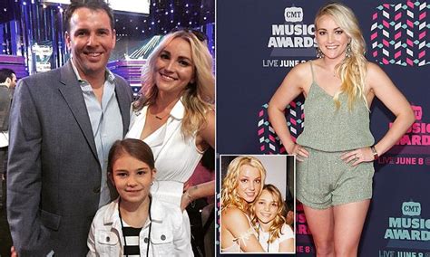 Jamie Lynn Spears Opens Up About Finding Out She Was Pregnant At 16 Daily Mail Online