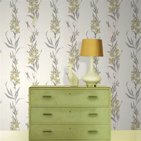 Superfresco Easy Green Paper Floral Wallpaper In The Wallpaper