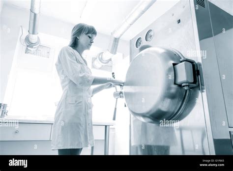 Sterilization Machine Hi Res Stock Photography And Images Alamy