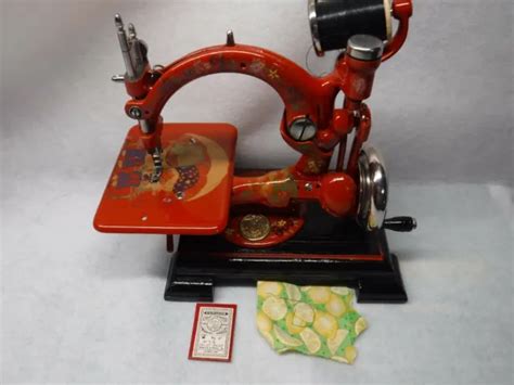ANTIQUE HAND CRANK Willcox Gibbs Eldridge B Sewing Machine RESTORED