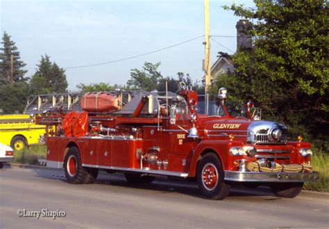 Seagrave Mid Mount Aerial Ladder