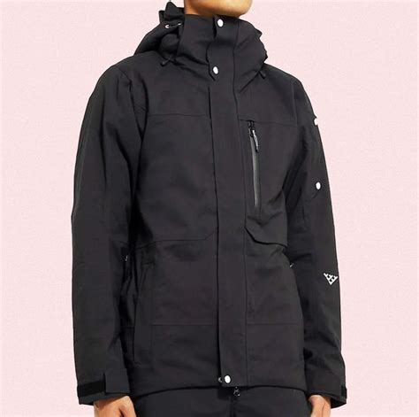 15 Best Ski Jackets For Men Ski Jackets You Can Wear Off The Mountain