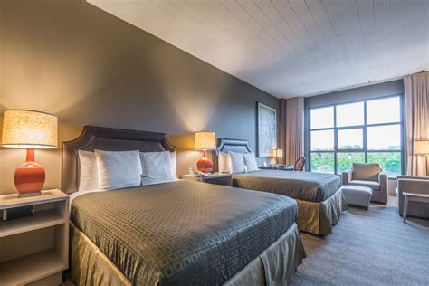 Studio 6 greensboro nc pairs close proximity to the offerings of greensboro, north caroline and incredible value for an overall great stay. Guest Rooms at Proximity Hotel in Greensboro, NC