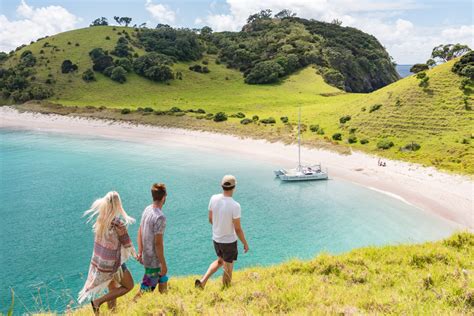 Barefoot Sailing Adventures 48 Bay Of Islands Travel Guide New Zealand