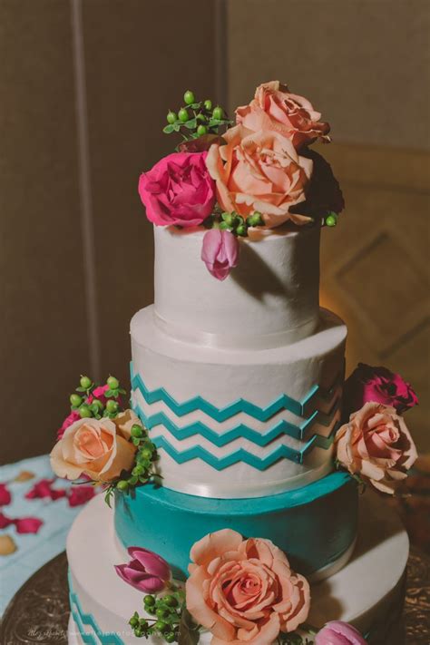 Idea For Our Wedding Cake Coral And Teal Wedding Cake Im Not Too Sure