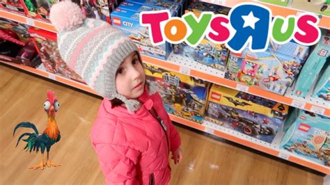 As toys r us reopens two toys r us is coming back just in time for christmas, and people are freaking out. CHRISTMAS SHOPPING AT TOYS R US! | ThePlusSideOfThings ...