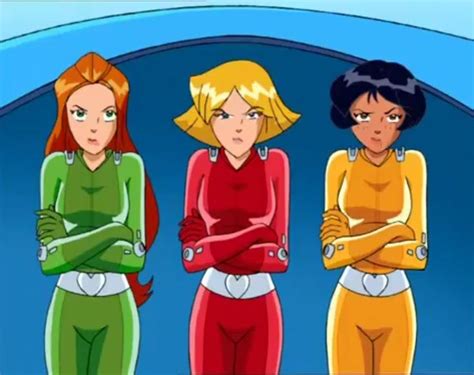Pin By Batman On Totally Spies Totally Spies Spy Girl Classic