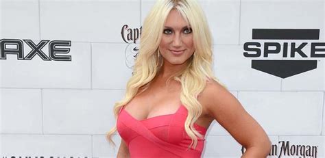 Brooke Hogan Writes Beautiful Poem About Her Father