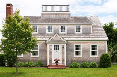 17 Cape Cod Houses That Showcase Classic American Style